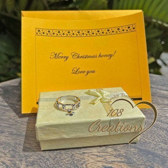 Cut Out JESUS Everyday Band Ring - Picture 5 of 5